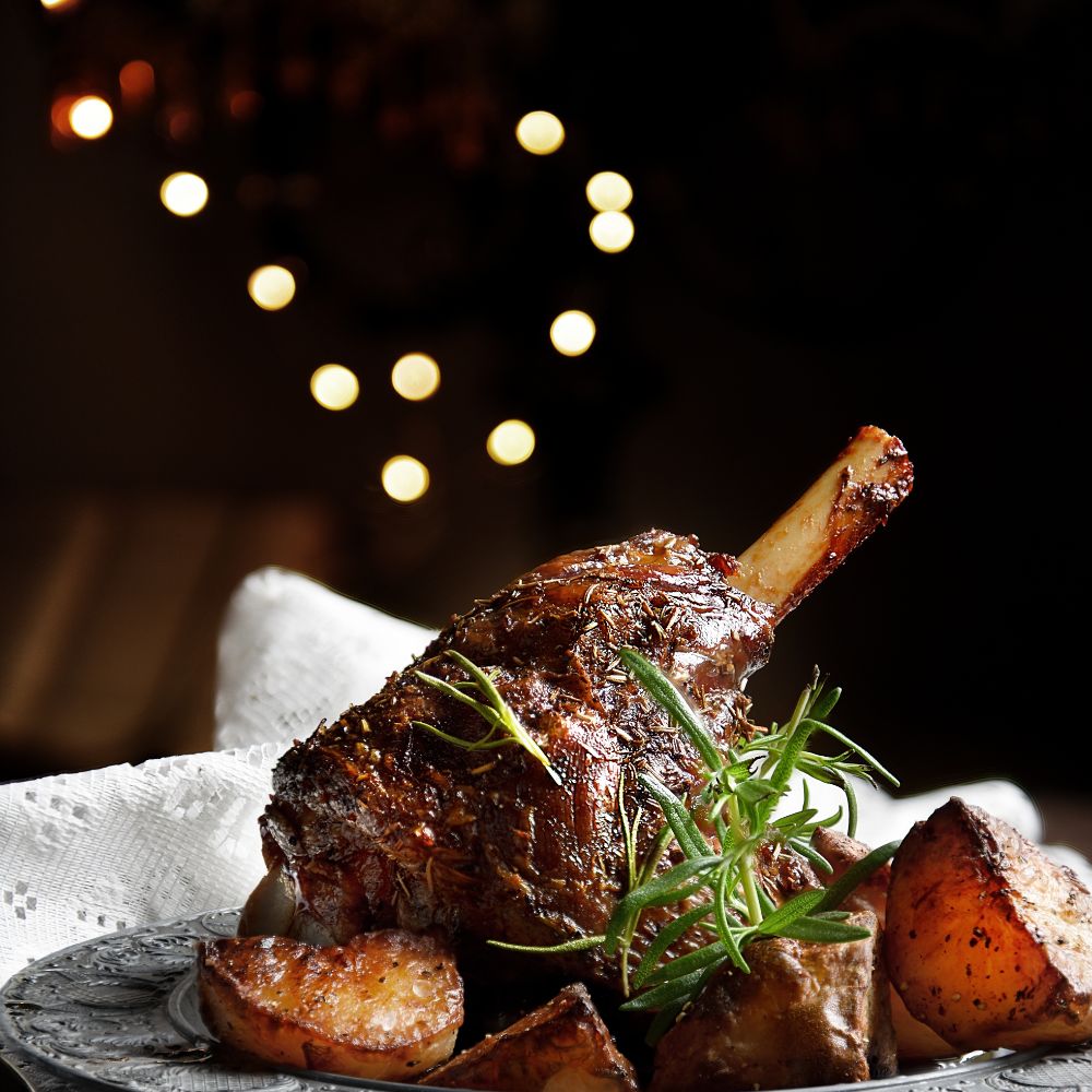 Slow Cooked Lamb Shanks (2 x shanks of 700-900g)